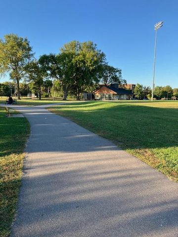 3320 Louisiana Avenue S 311, Saint Louis Park, MN 55426
