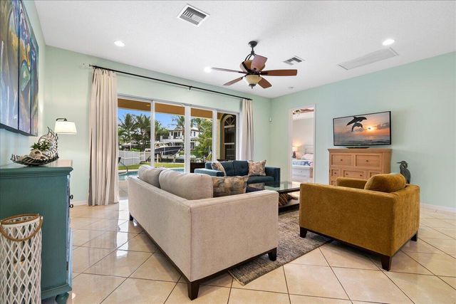 72 Waterway Road, Jupiter, FL 33469