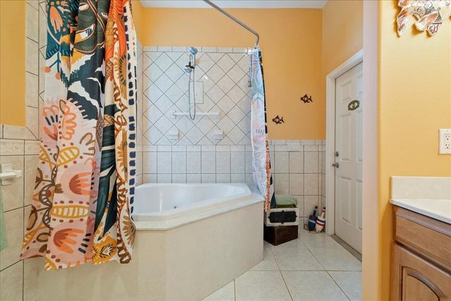 72 Waterway Road, Jupiter, FL 33469