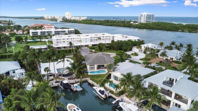 72 Waterway Road, Jupiter, FL 33469