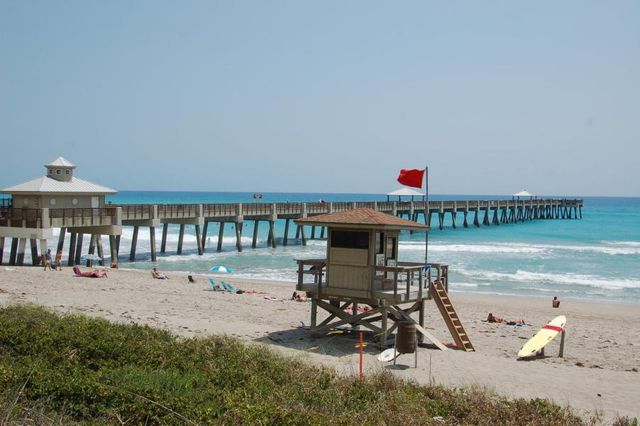 72 Waterway Road, Jupiter, FL 33469