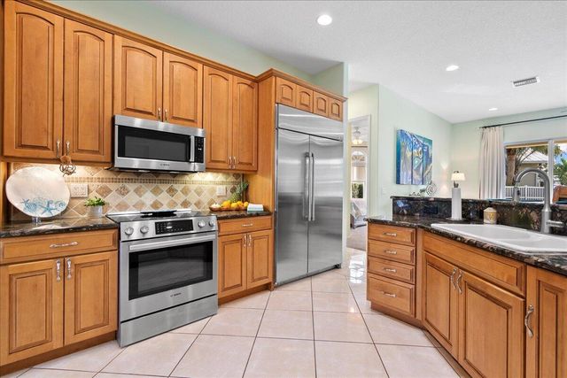 72 Waterway Road, Jupiter, FL 33469