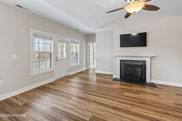 1926 Tara Court 201, Greenville, NC 27858