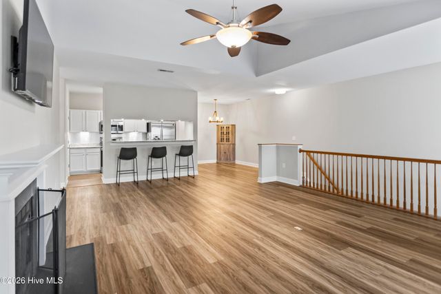 1926 Tara Court 201, Greenville, NC 27858