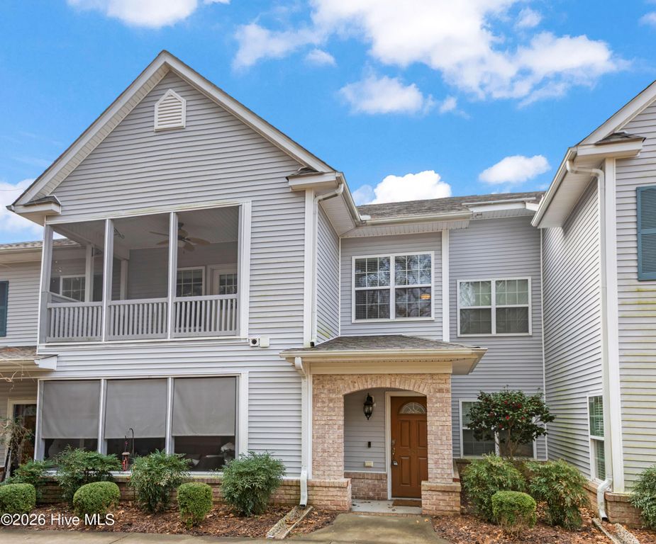 1926 Tara Court 201, Greenville, NC 27858