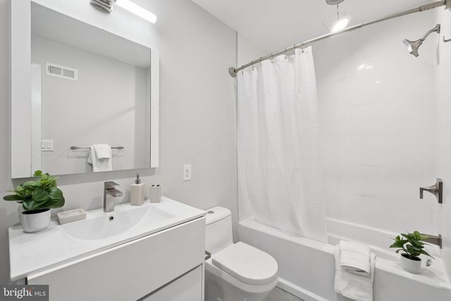 1811 WILDER ST, Philadelphia, PA 19146