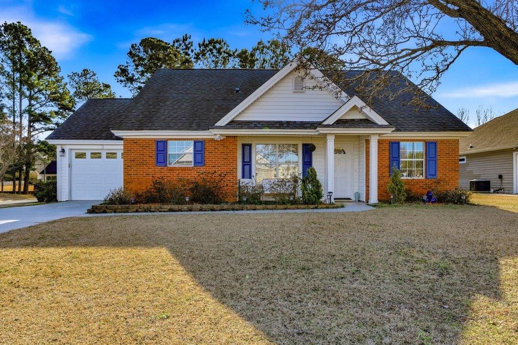 306 Pilothouse Dr., Myrtle Beach, SC 29577