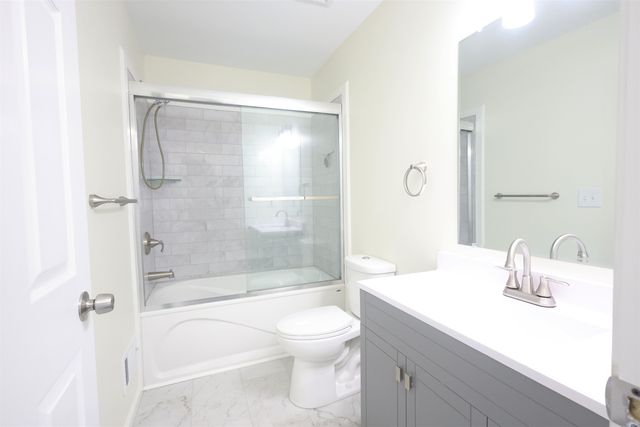 13187 Churchill, Sterling Heights, MI 48313