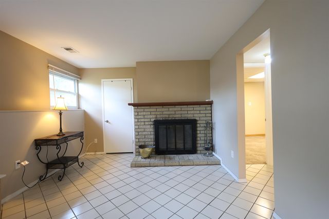 13187 Churchill, Sterling Heights, MI 48313
