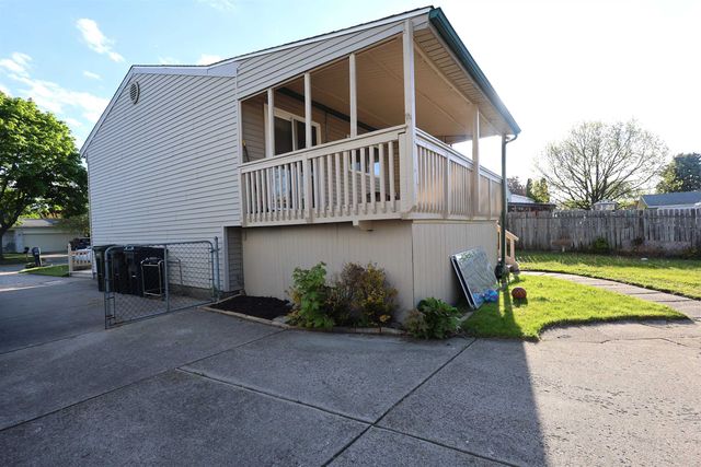 13187 Churchill, Sterling Heights, MI 48313