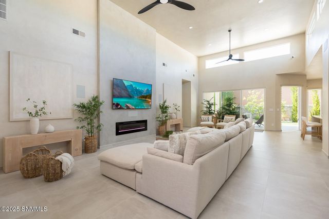 4387 Nambe Arc, Las Cruces, NM 88011