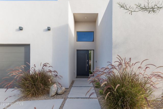 4387 Nambe Arc, Las Cruces, NM 88011