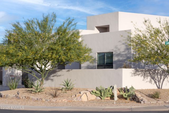 4387 Nambe Arc, Las Cruces, NM 88011