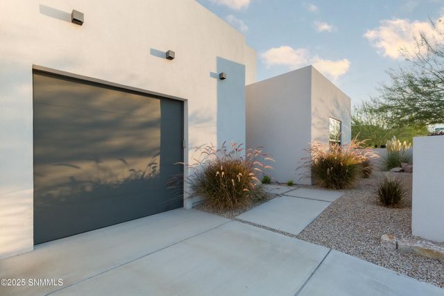 4387 Nambe Arc, Las Cruces, NM 88011