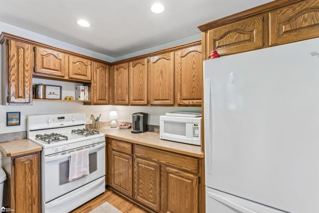 6300 Bullard Road, Fenton, MI 48430