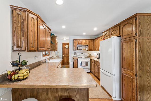 6300 Bullard Road, Fenton, MI 48430