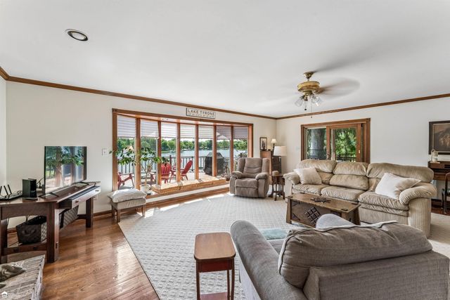 6300 Bullard Road, Fenton, MI 48430