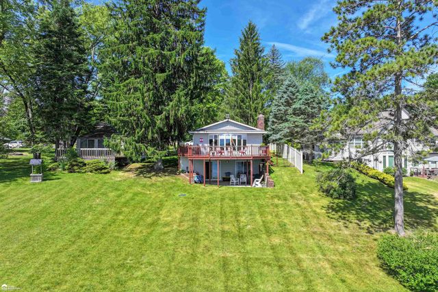 6300 Bullard Road, Fenton, MI 48430