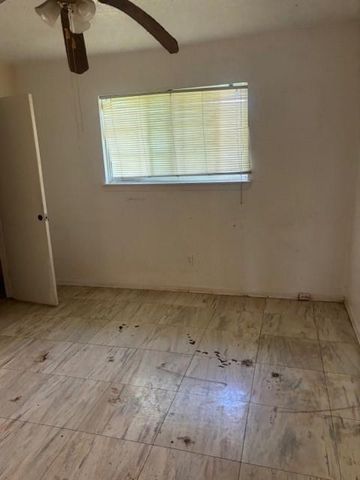 5423 Grace Point Lane, Houston, TX 77048