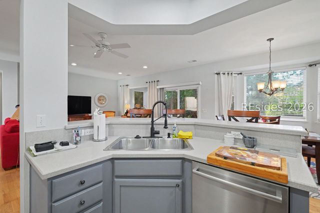 124 Hampton Cir, Bluffton, SC 29909