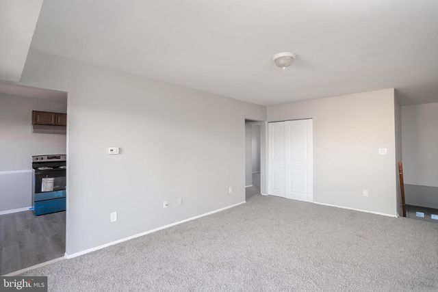 834 HENRI CT, Burlington, NJ 08016