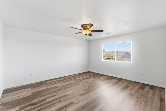1443 Sidonia Street, Hanford, CA 93230