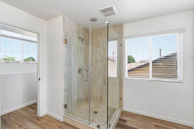 1443 Sidonia Street, Hanford, CA 93230