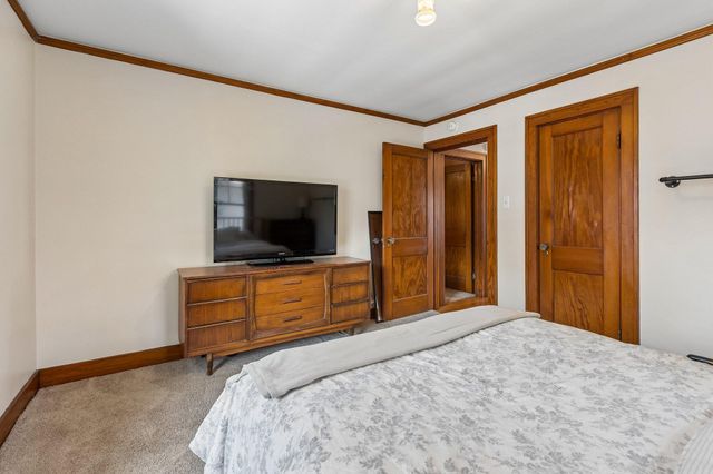 199 GLEN Avenue, Council Bluffs, IA 51503