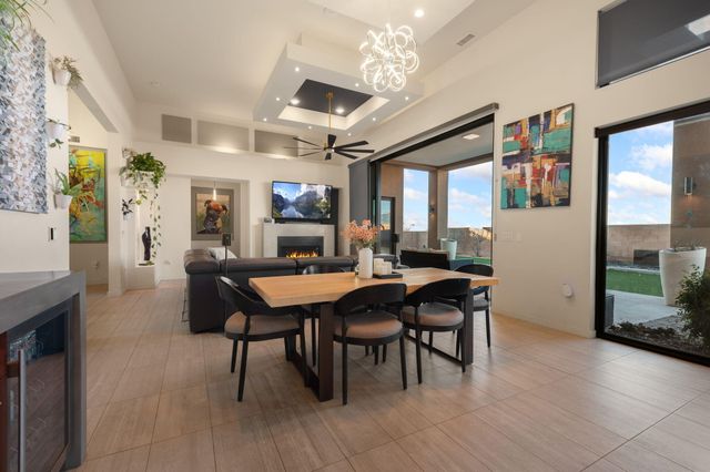 10434 Amara Vista Court NE, Albuquerque, NM 87113