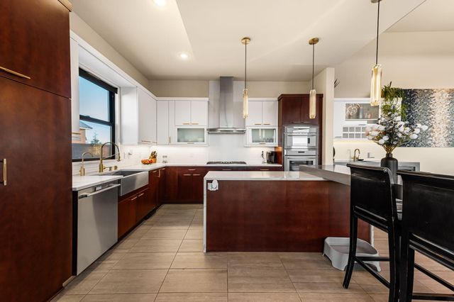 10434 Amara Vista Court NE, Albuquerque, NM 87113