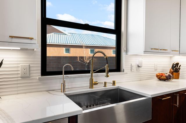 10434 Amara Vista Court NE, Albuquerque, NM 87113