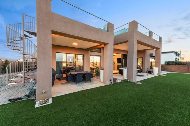 10434 Amara Vista Court NE, Albuquerque, NM 87113