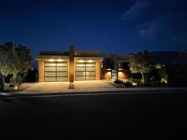 10434 Amara Vista Court NE, Albuquerque, NM 87113