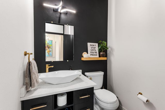 10434 Amara Vista Court NE, Albuquerque, NM 87113