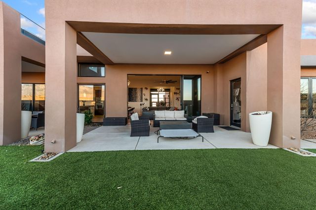 10434 Amara Vista Court NE, Albuquerque, NM 87113