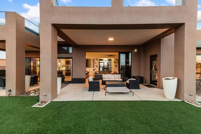 10434 Amara Vista Court NE, Albuquerque, NM 87113