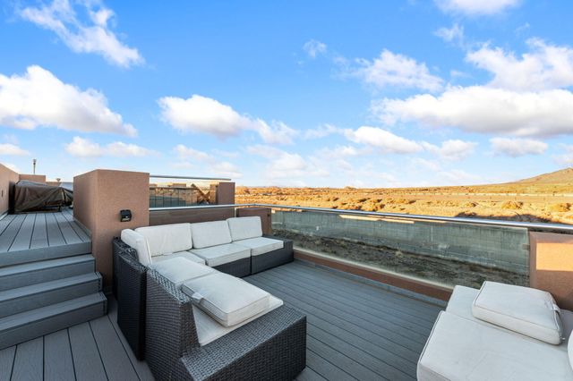 10434 Amara Vista Court NE, Albuquerque, NM 87113