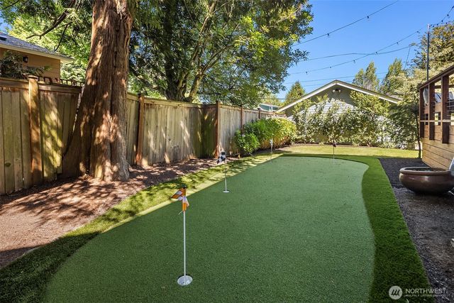 2442 6th W, Seattle, WA 98119