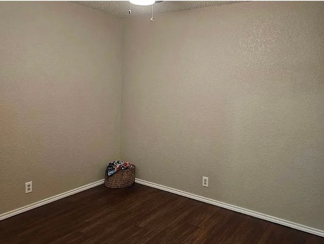 1700 Audra Lane, Denton, TX 76209