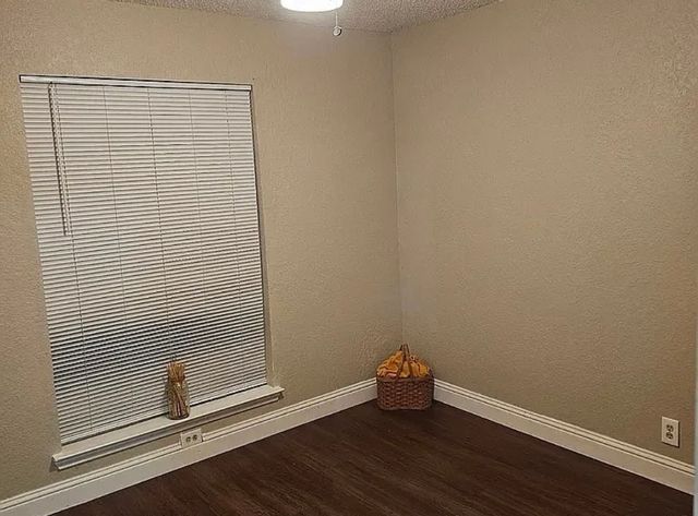 1700 Audra Lane, Denton, TX 76209