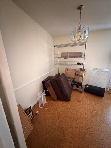 359 N Post Oak Lane 318, Houston, TX 77024