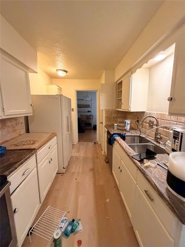 359 N Post Oak Lane 318, Houston, TX 77024