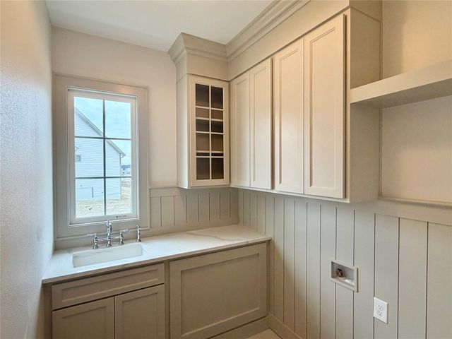 2916 NW 27th Court, Ankeny, IA 50023