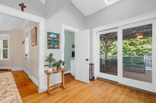 17 Nowell Street, Saugus, MA 01906