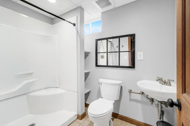 17 Nowell Street, Saugus, MA 01906