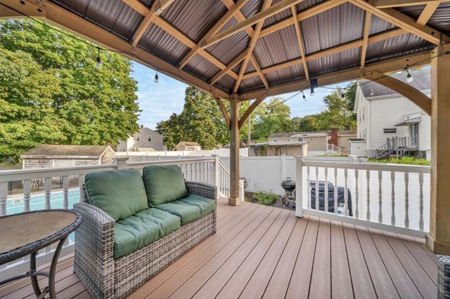 17 Nowell Street, Saugus, MA 01906