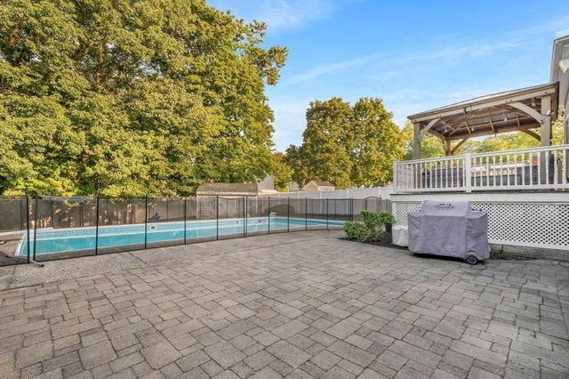 17 Nowell Street, Saugus, MA 01906