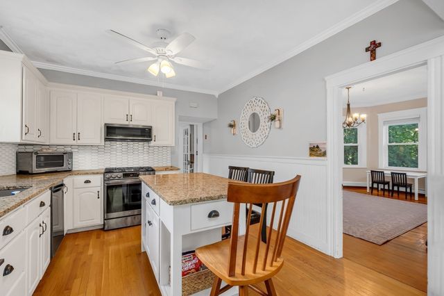 17 Nowell Street, Saugus, MA 01906