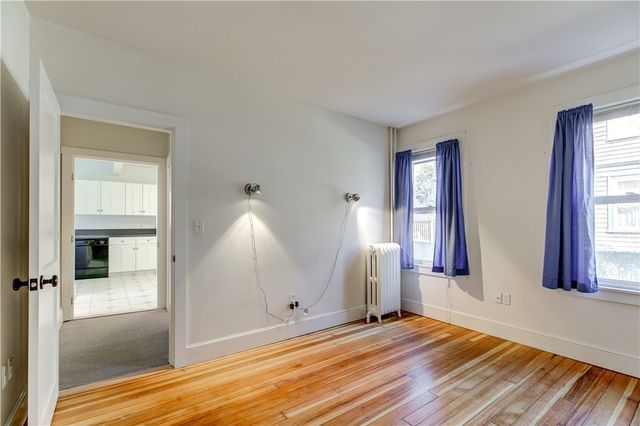 577 Spring Street, Newport, RI 02840