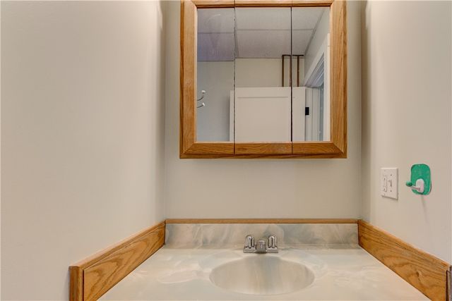577 Spring Street, Newport, RI 02840
